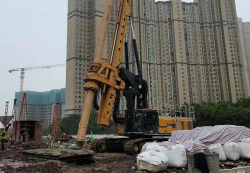 廣西崇憑高鐵460旋挖橋梁樁施工